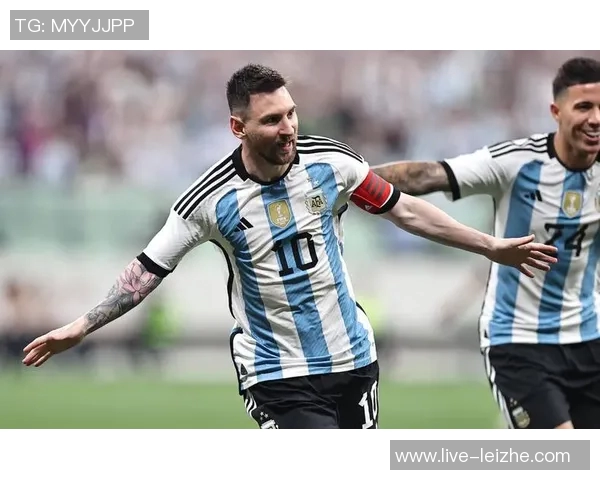 梅西祝贺阿根廷晋级世青赛四强并赞扬西尔维蒂精彩进球